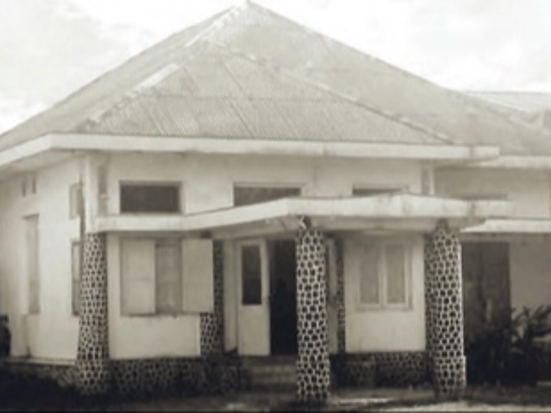 Gedung Pakuwon